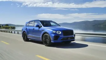 เบนท์ลีย์ แบงค็อก เคลียร์สต็อกสุดท้าย Bentayga Hybrid เริ่มต้น 13.XX ล้านบาท ราคาดีที่สุดเท่าที่เคยมีมา ก่อนปรับราคาปีหน้า