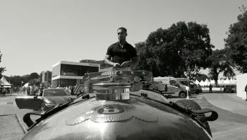 เบนท์ลีย์ มอเตอร์ส คว้าตัว ‘ลูเชียน ลาวิสเคาท์’ นักแสดงหนุ่มผู้รับบท ‘อัลฟี่’ ในซีรีส์ Emily in Paris นั่งตำแหน่งโกลบอลแบรนด์แอมฯ คนใหม่