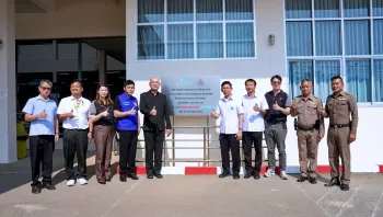 มิตซูบิชิ มอเตอร์ส ประเทศไทย มอบระบบไฟฟ้าโซล่าร์เซลล์ โครงการ Solar for Lives ให้แก่ โรงพยาบาลลอง จังหวัดแพร่