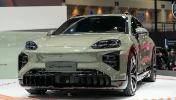 ปอร์เช่ ประเทศไทย เปิดราคา คาเยนน์ อิเล็กทริค อย่างเป็นทางการในไทย ที่งานบางกอก อินเตอร์เนชั่นแนล มอเตอร์โชว์ ครั้งที่ 47