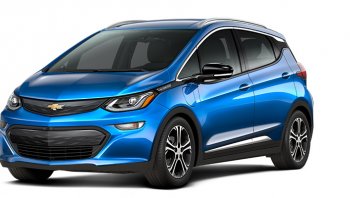 Chevrolet Bolt รถยนต์ไฟฟ้าคันแรกที่วิ่งได้ 380 กิโลเมตรต่อการชาร์จ 1 ครั้ง
