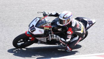 "สมเกียรติ" เบียดเข้าที่ 4 โฮมเรซ!! ลุ้นขึ้นโพเดียมรอบสอง เอเชีย โรด เรซซิง