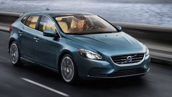 VOLVO V40 วอลโว่ วี40 รีวิว ราคา อัพเดท