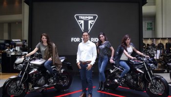 หล่อสปอร์ตที่รอคอย “ไทรอัมพ์ มอเตอร์ไซเคิลส์” เปิดตัว ALL NEW STREET TRIPLE RS ดึงทุกสายตาในมอเตอร์โชว์ ครั้งที่ 38