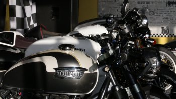 “ไทรอัมพ์ มอเตอร์ไซเคิลส์” พาเที่ยว Ace Cafe London คาเฟ่ที่ไบค์เกอร์ตัวจริงต้องไม่พลาด