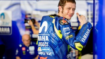 "รอสซี่-มาร์เกซ" ถูกใจสนามช้างฯ บิดฉลุยไร้ปัญหา โมโตจีพี วินเทอร์ เทสต์ วันแรก