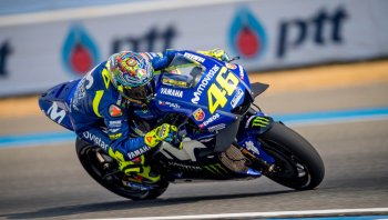 โมโตจีพีเทสต์กระหึ่มสนามช้าง “ครัทช์โลว” ประเดิมหัวแถววันแรก