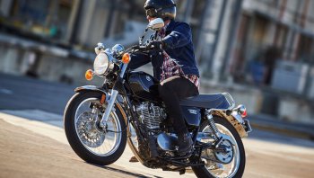 Yamaha SR400 ยามาฮ่า เอสอาร์ 400 "เกิดมาเพื่อเป็นตำนาน" รีวิว ราคา อัพเดท