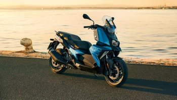 BMW C400X 2018 มอเตอร์ไซค์พรีเมี่ยม สกู๊ตเตอร์ขนาดกลาง