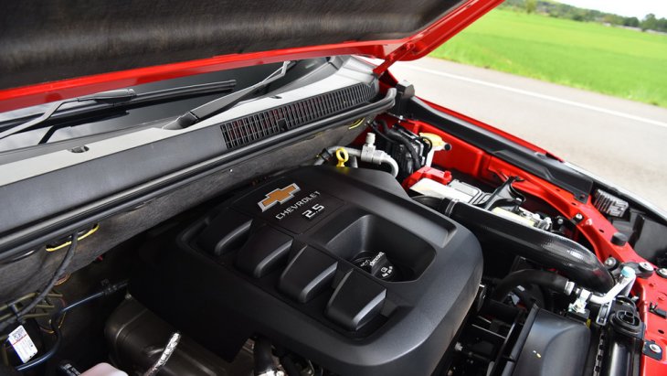 สำหรับผู้ที่สนใจ Chevrolet Trailblazer Z71 โฉมใหม่ 2018 สามารถหามาจับจองเป็นเจ้าของได้ในราคาเริ่มต้นสบายกระเป๋าเพียง 1,499,000 บาท เท่านั้น พร้อมสอบถามข้อมูลเพิ่มเติมได้จากศูนย์บริการเชฟโรเลตใกล้บ้าน