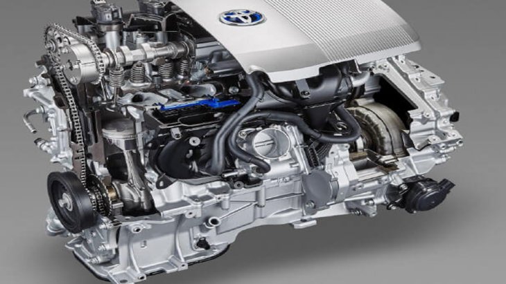 Toyota C-HR  มากับขุมพลังเครื่องยนต์รหัส 2ZR-FXE แบบ 4 สูบ เรียงแถว DOHC 16 วาล์ว ให้กำลังสูงสุด 72 แรงม้า ส่งกำลังผ่านระบบเกียร์อัตโนมัติ E-CVT พร้อม Shift Lock 