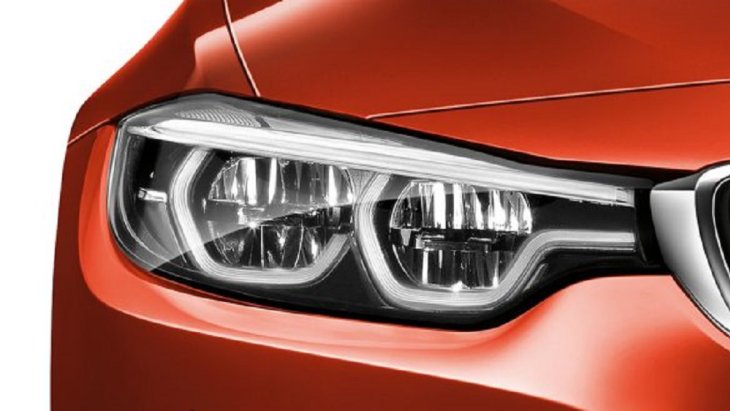 BMW 4 Series Convertible 2018 สวยโดดเด่นด้วยไฟหน้าแบบ LED