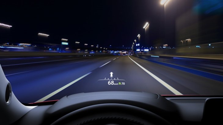 หน้าจอระบบปฏิบัติการ Active Driving Display ถูกแบ่งออกเป็นสองโซนเพื่อความชัดเจนในการแสดงข้อมูลสถานะของตัวรถ All New MAZDA 6 (2019)