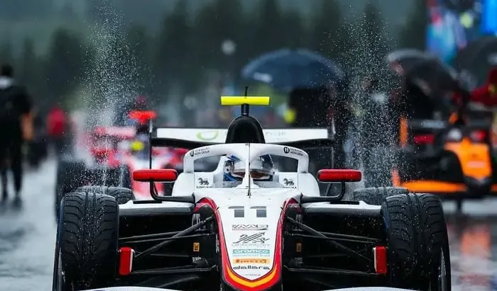 “เติ้น ทัศนพล” ฟอร์มแรงไม่พัก! คว้าอันดับ 6 เก็บแต้มสำคัญในศึก FIA Formula 3 Championship 2025 – Round 8