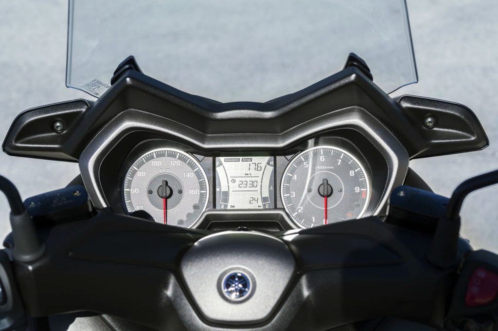 หน้าปัดเรือนไมล์ Yamaha XMAX 300 หน้าปัดเรือนไมล์ Yamaha XMAX 300