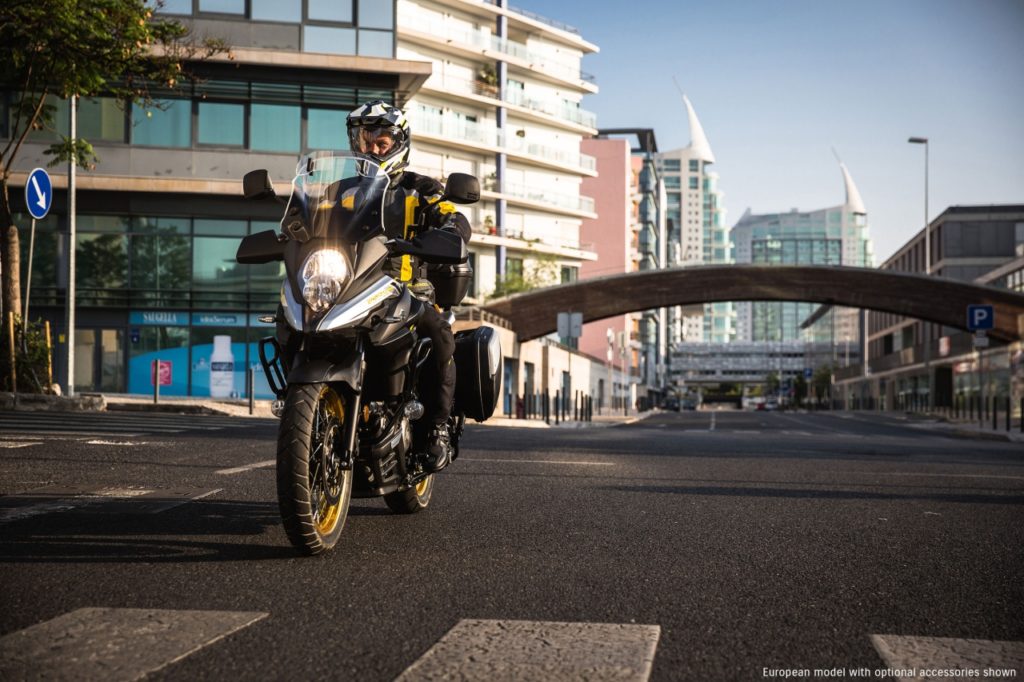 V-Strom 650XT สุดยอดรถ Touring Adventure ในรุ่น Middle Class V-Strom 650XT สุดยอดรถ Touring Adventure ในรุ่น Middle Class