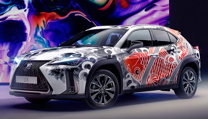 Lexus Ux สักลายทั้งคัน ประเมินราคาไม่ได้แต่หลายล้านบาท